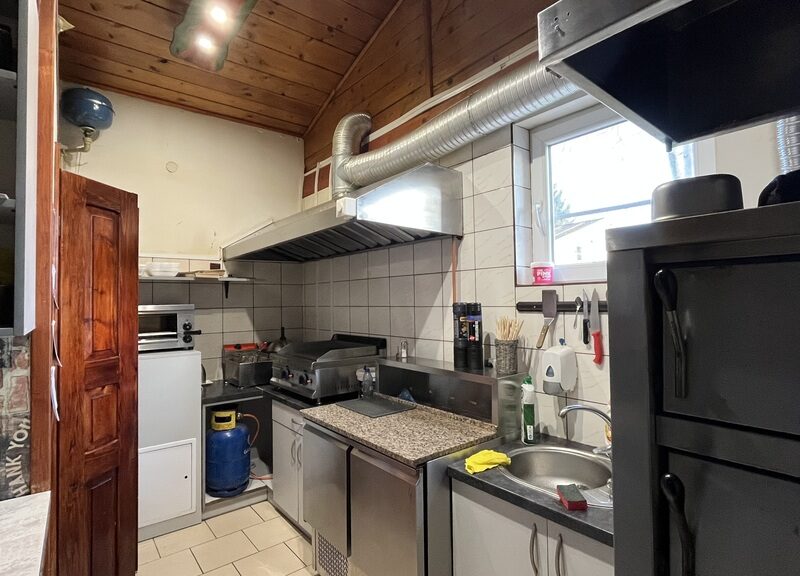 LOKAL na SPRZEDAŻ, KOZIENICE, KOZIENICE