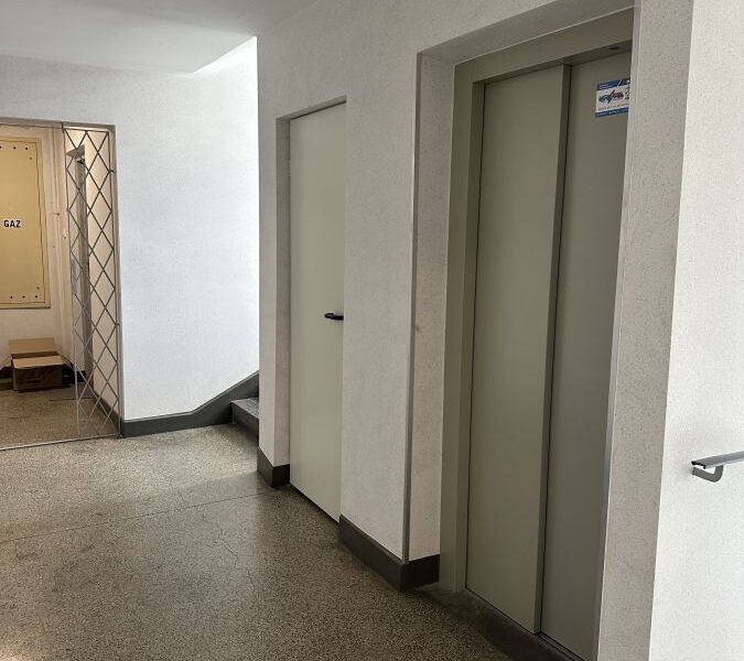 Mieszkanie przy Al.Waszyngtona Warszawa