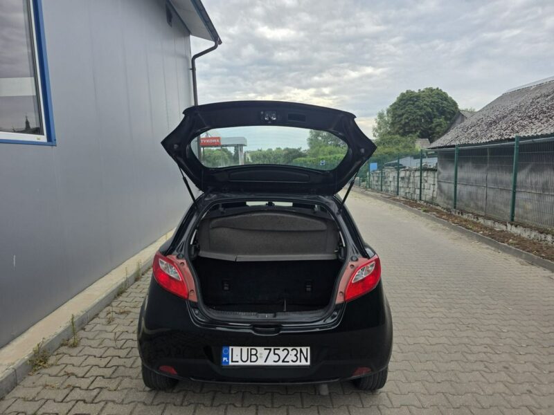 Mazda 2 1.4 diesel 5 drzwi ważne opłaty