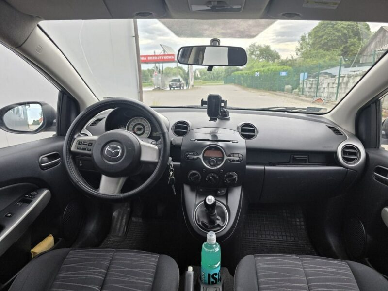 Mazda 2 1.4 diesel 5 drzwi ważne opłaty
