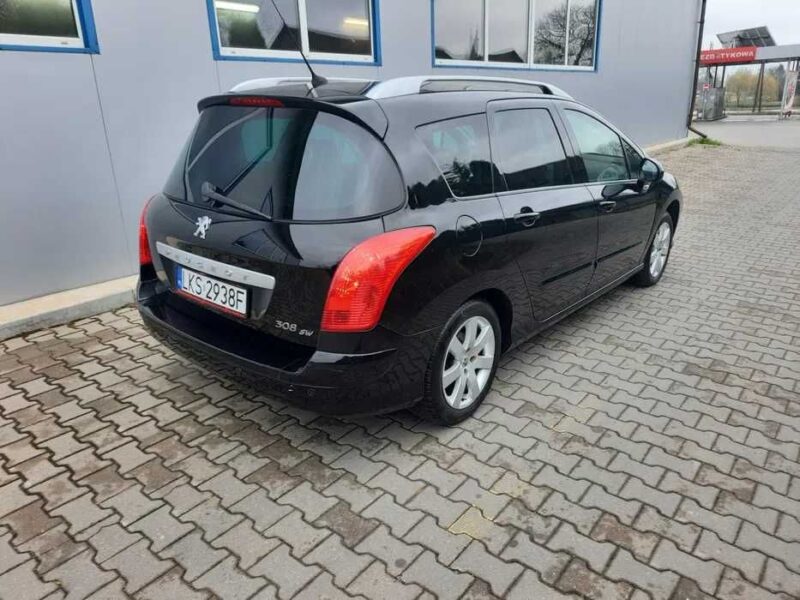 Ładny stan 1.6 benzyna panoramadach ważne opłaty - Lubelskie