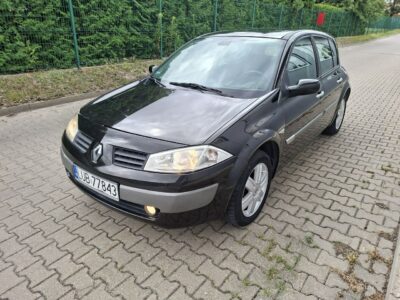 Renault Megane 2.0 benzyna klimatyzacja ważne opłaty