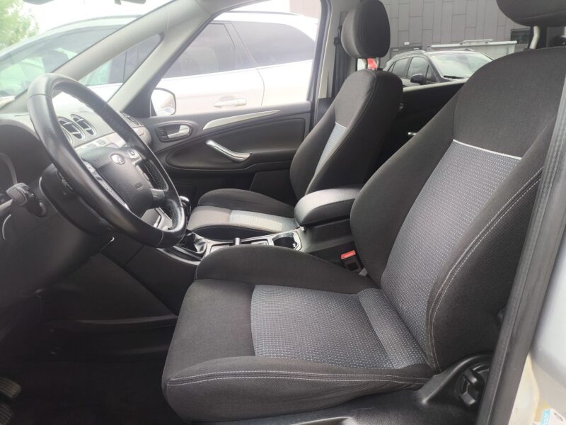 Ford S-max Lift 2,0 tdci 140 KM z Niemiec, bardzo zadbany, idealny 7-osobowy